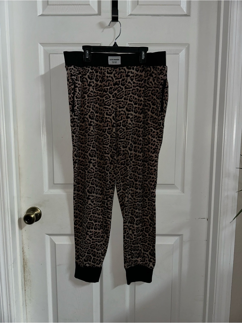 Steve Madden Animal Print Pajama Pants Size Large